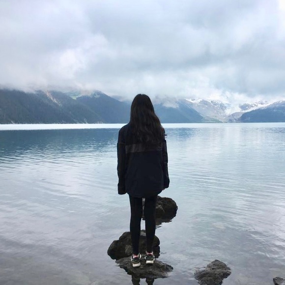 Meet your Posher, Henna - Picture 1 of 1